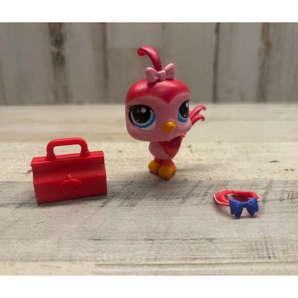 Littlest Pet Shop LPS Quail Bird Pink With Blue Eyes Pink Bow - Picture 1 of 2